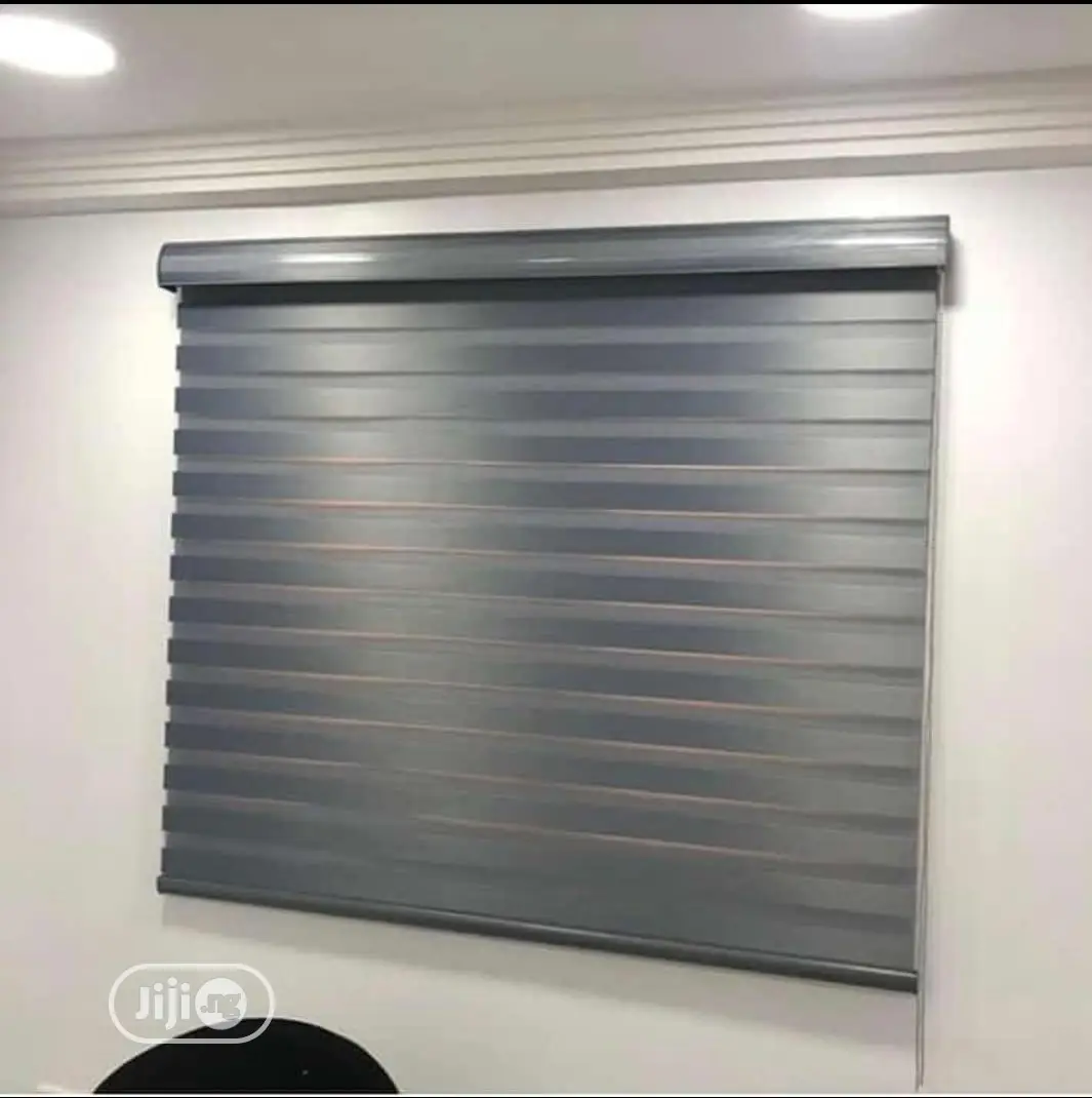 Window Blind/ Curtains