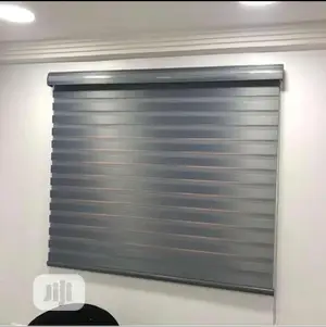 Window Blind/ Curtains