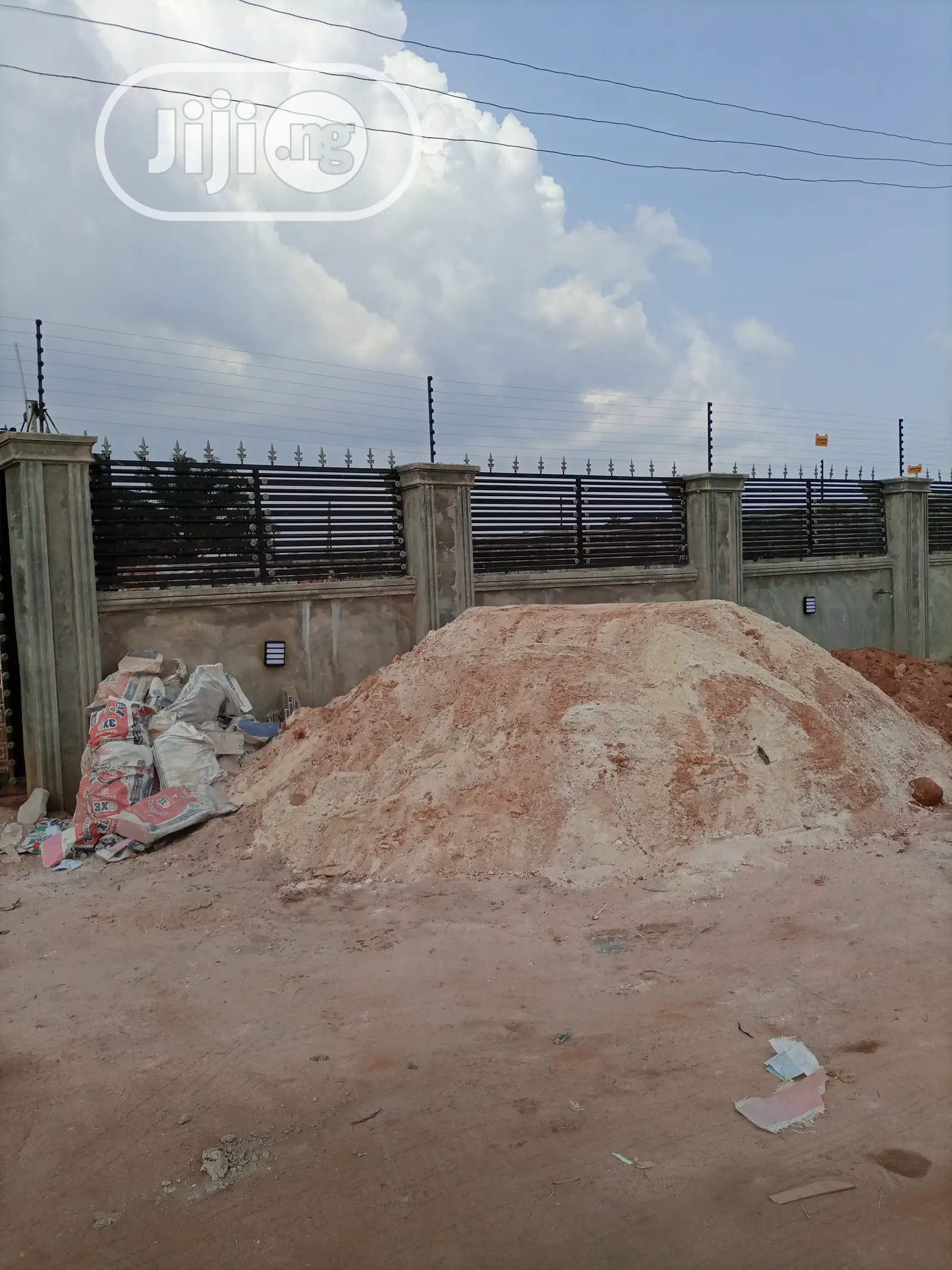 Electric Perimeter Fencing