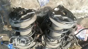 Set of Front Shocks Mercedes-Benz C300
