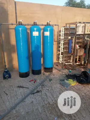 2000 Litres Per Hour Tank Osmosis Machines R O Water Treatm