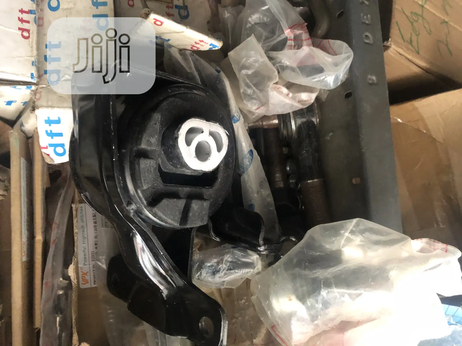 Ford Edge Engine Seat/ Mount in Lagos Island (Eko) Vehicle Parts