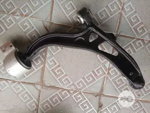 Ford Explorer 2013 Lower Arm