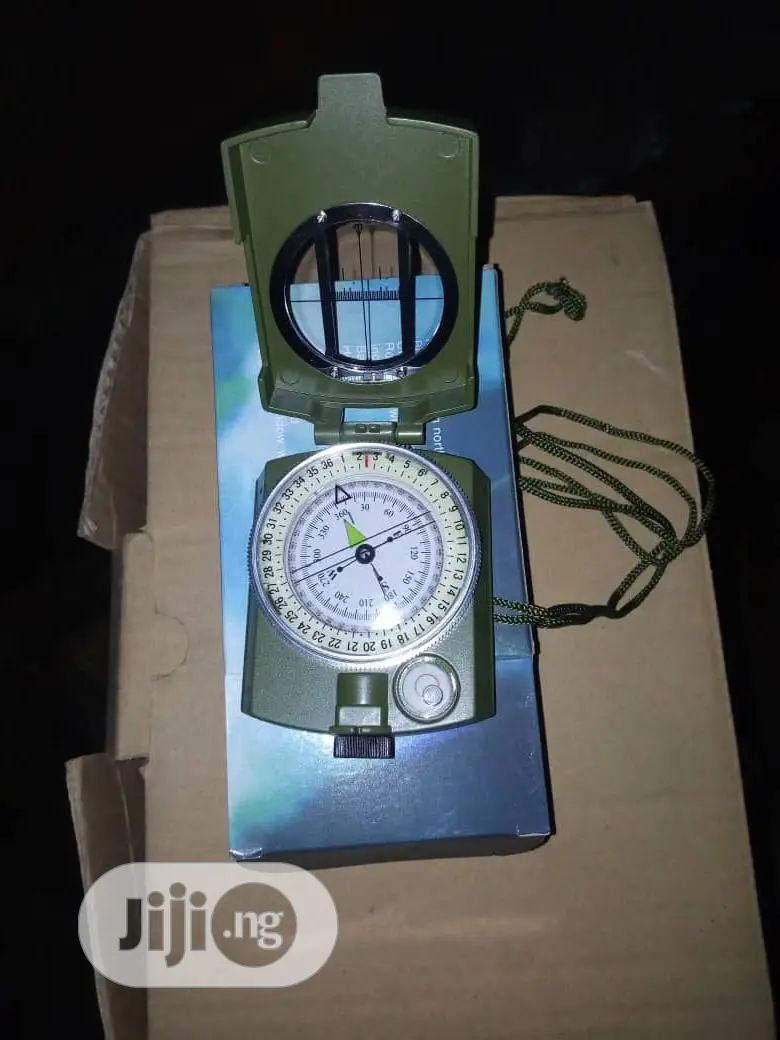 Measuring Compass
