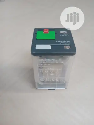 Schneider Pin Relay