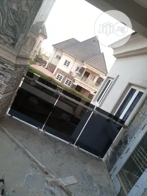 Frameless Glass Balcony