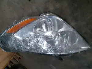 Hyundai Entourage Headlamp Available Here.