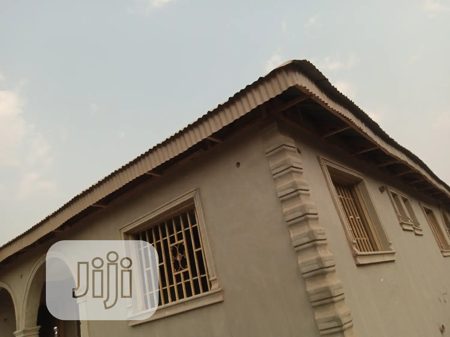 Building Contractor