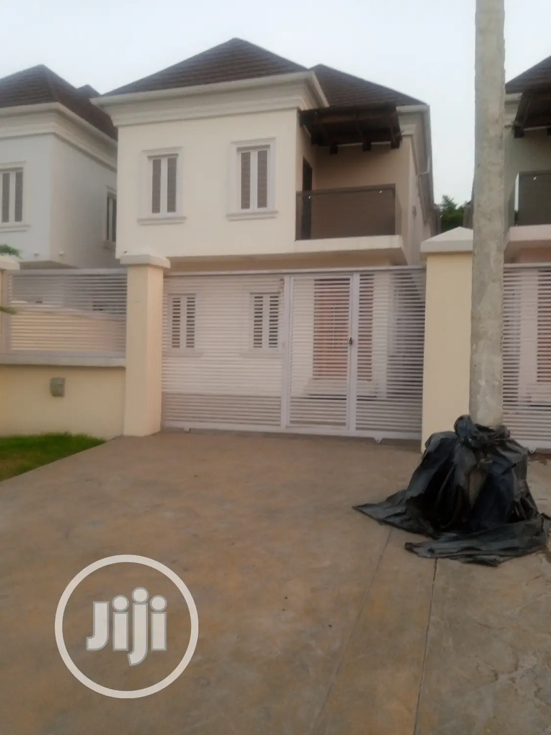 Building Contractor