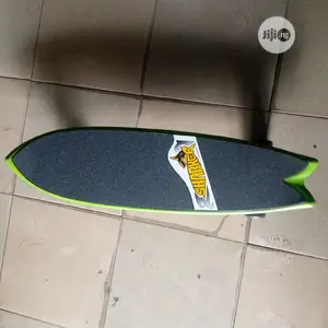 Sharker Skateboard