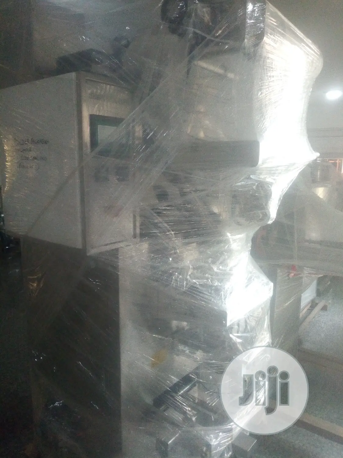 Powder Packaging Machine