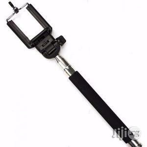 Monopod Extendable Wired Selfie Stick Black