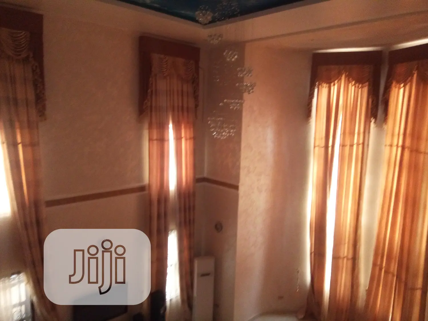 Stucco Wall Painting
