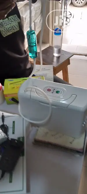 Oxygen Concentrator With Battery Backup