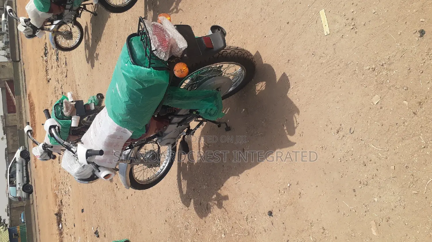 New Bajaj Boxer 2020 Red