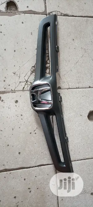 Front Grill for 03 Accord