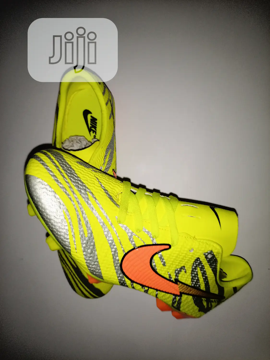 Quality Original Soccer Football Boots