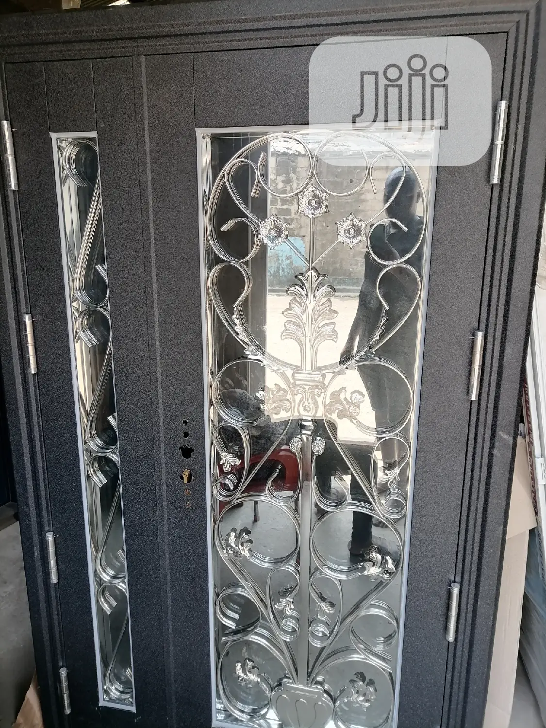 Stainless Flowers Door