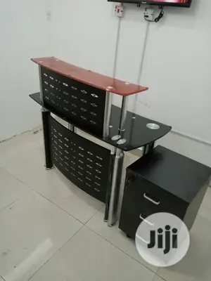 Office Receptionist Desk