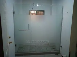 Modern Shower Cubicle (10mm)