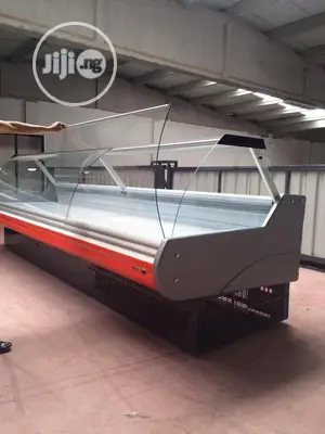 Quality 6 Feet Chiller