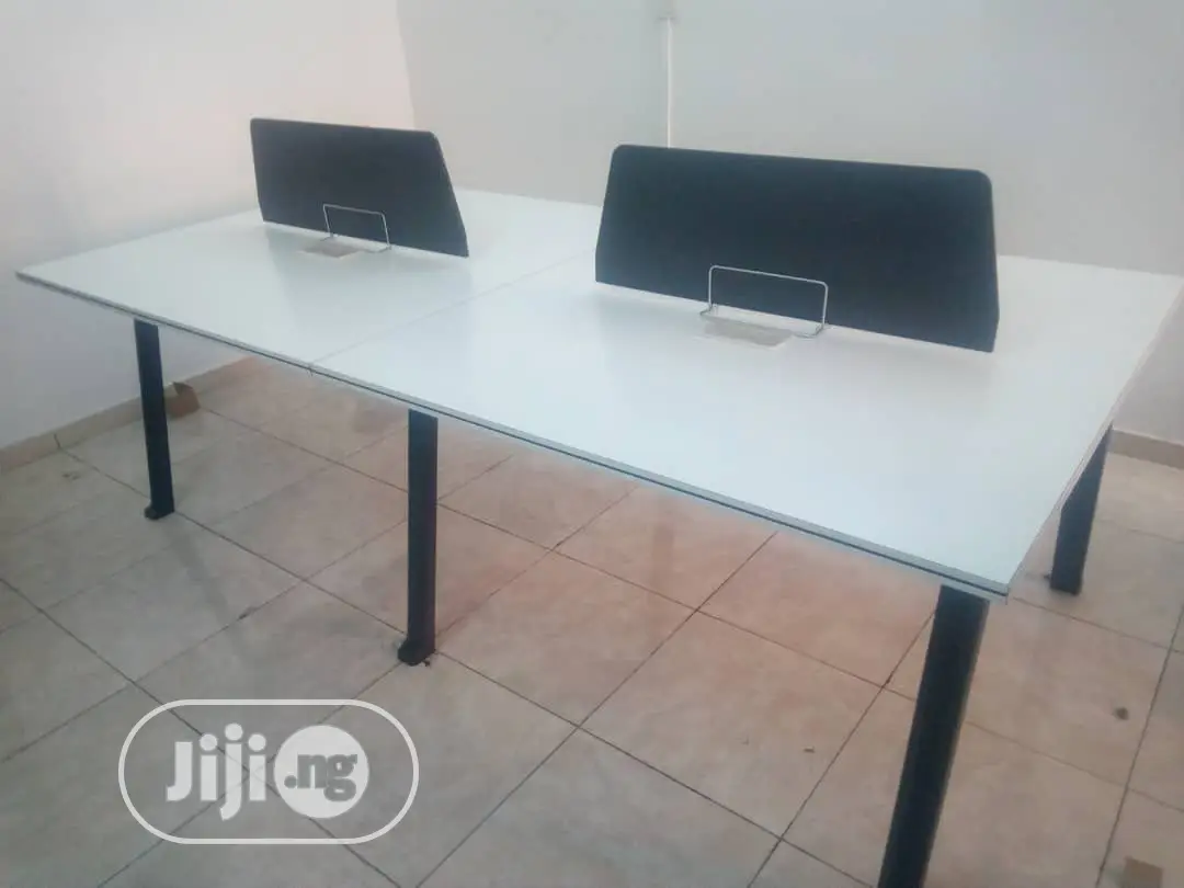 White Workstation For 4people