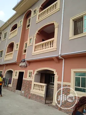 Furnished 2bdrm Apartment in Petermemese Estate, Satellite Town