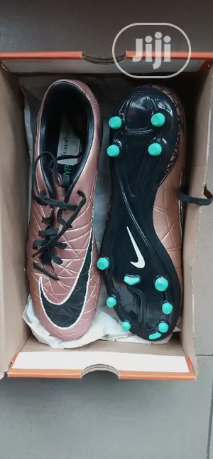 Nike Football Boot 45size