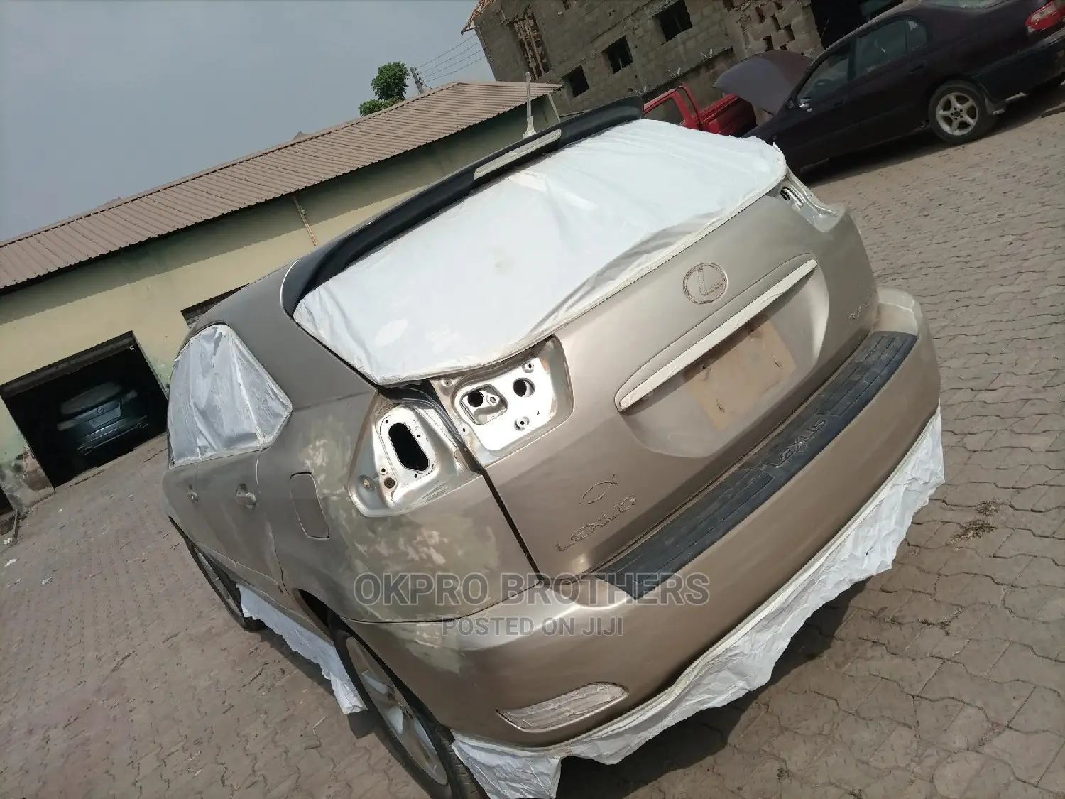 We Paint Cars