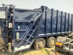 Photo - European Used Man Diesel Waste Compactor 10tyres Truck 4sale