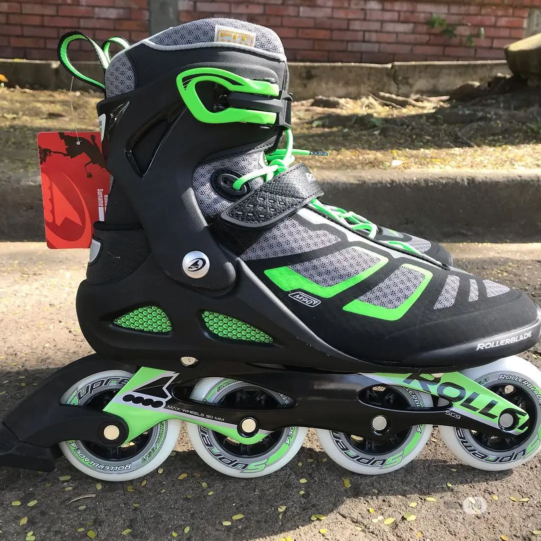 Children Skating Shoe Size Are Available