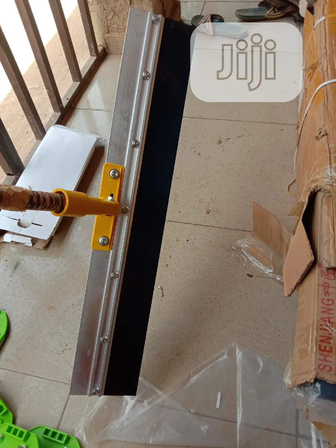 Correct Epoxy Spike Shoes, Squeegee, Rollers for Sell