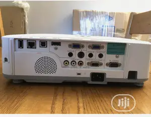 Projector Nec M230
