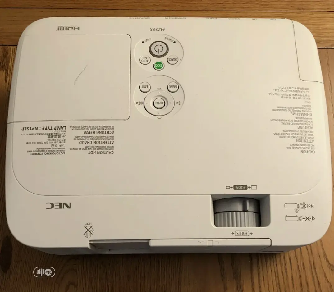 Projector Nec M230