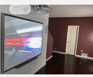 Projector Epson Short Throw
