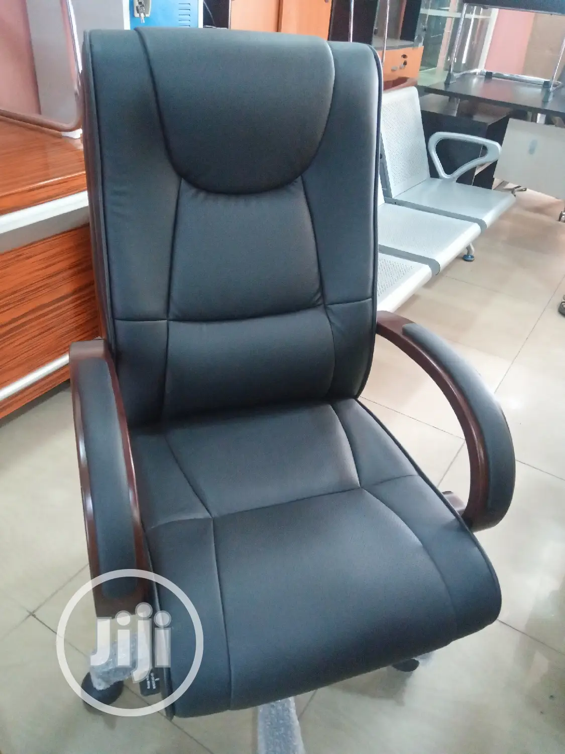Executive Chair