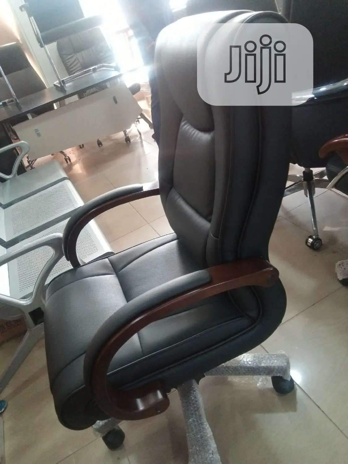 Executive Chair