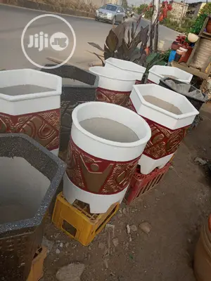 Flower Pot Concrete Design
