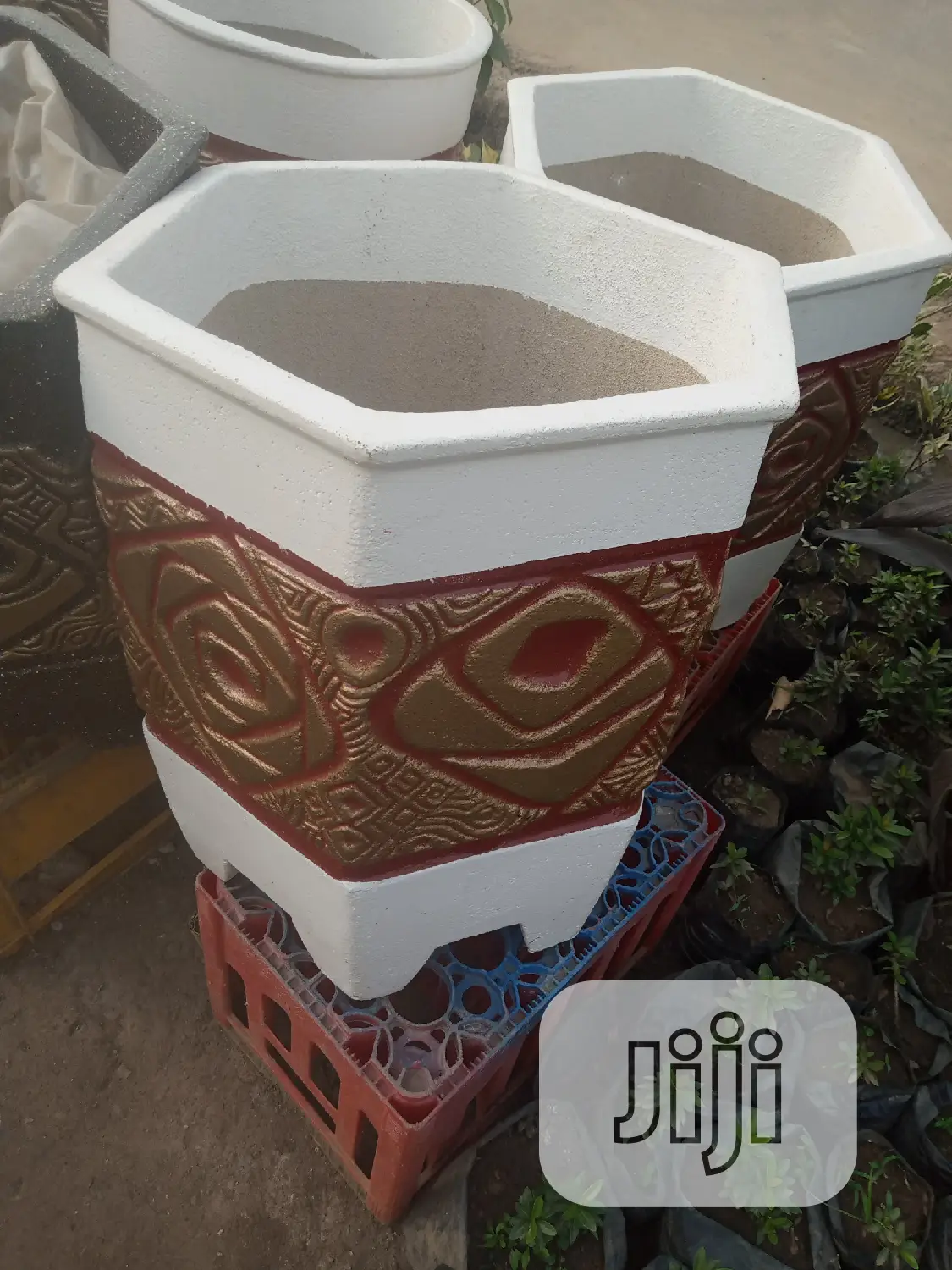 Flower Pot Concrete Design