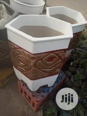 Flower Pot Concrete Design