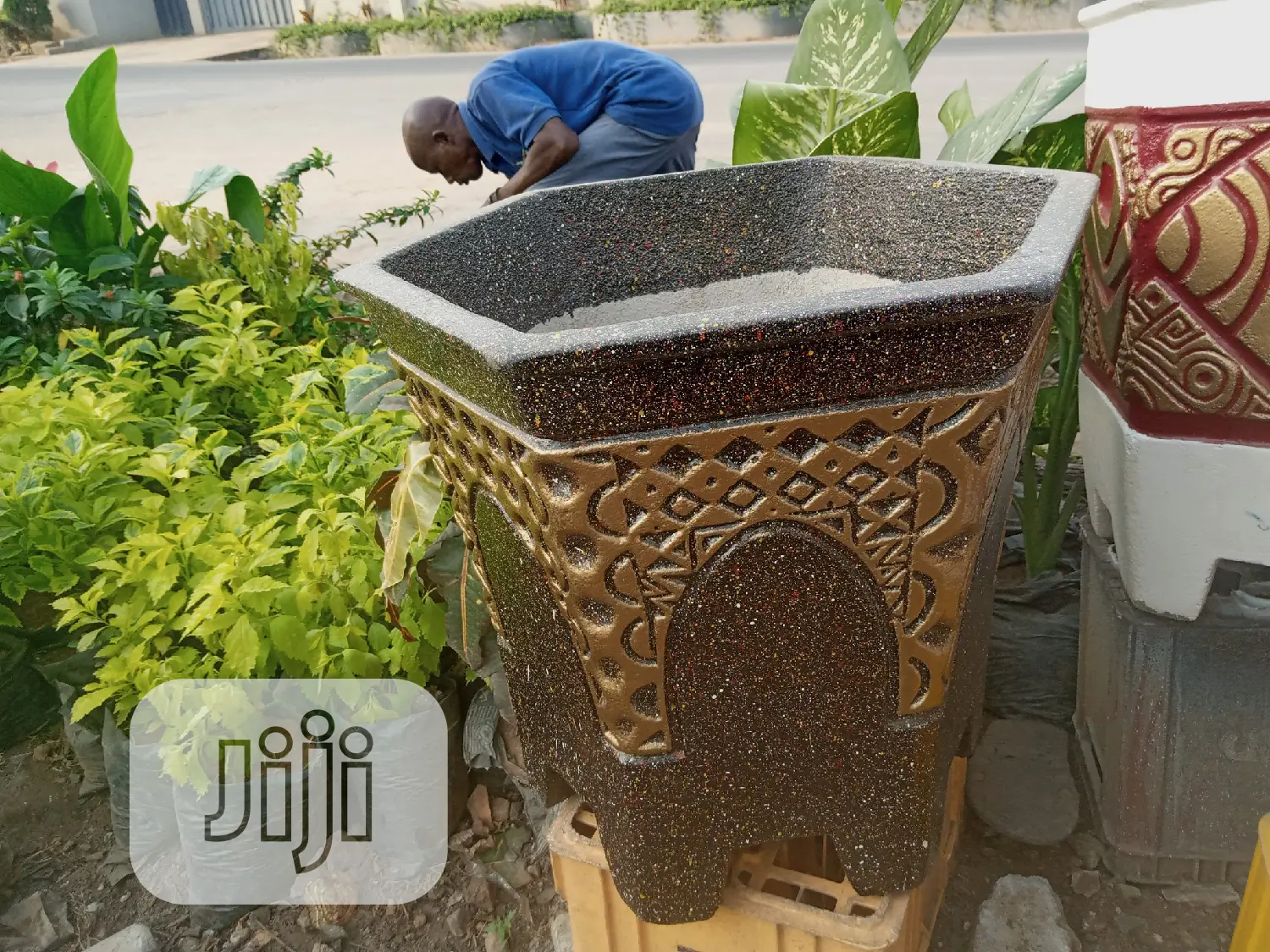 Flower Pot Concrete Design