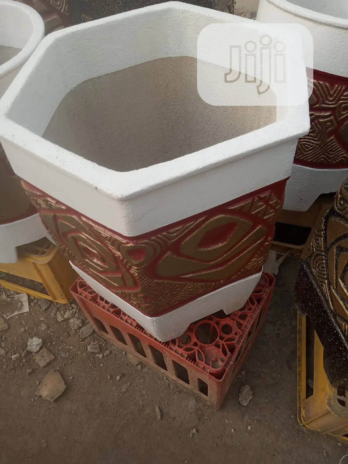 Flower Pot Concrete Design