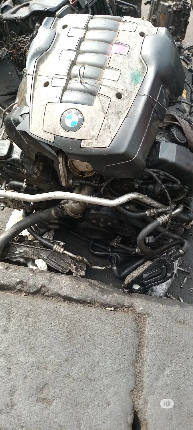 E65 4.8 BMW Engine