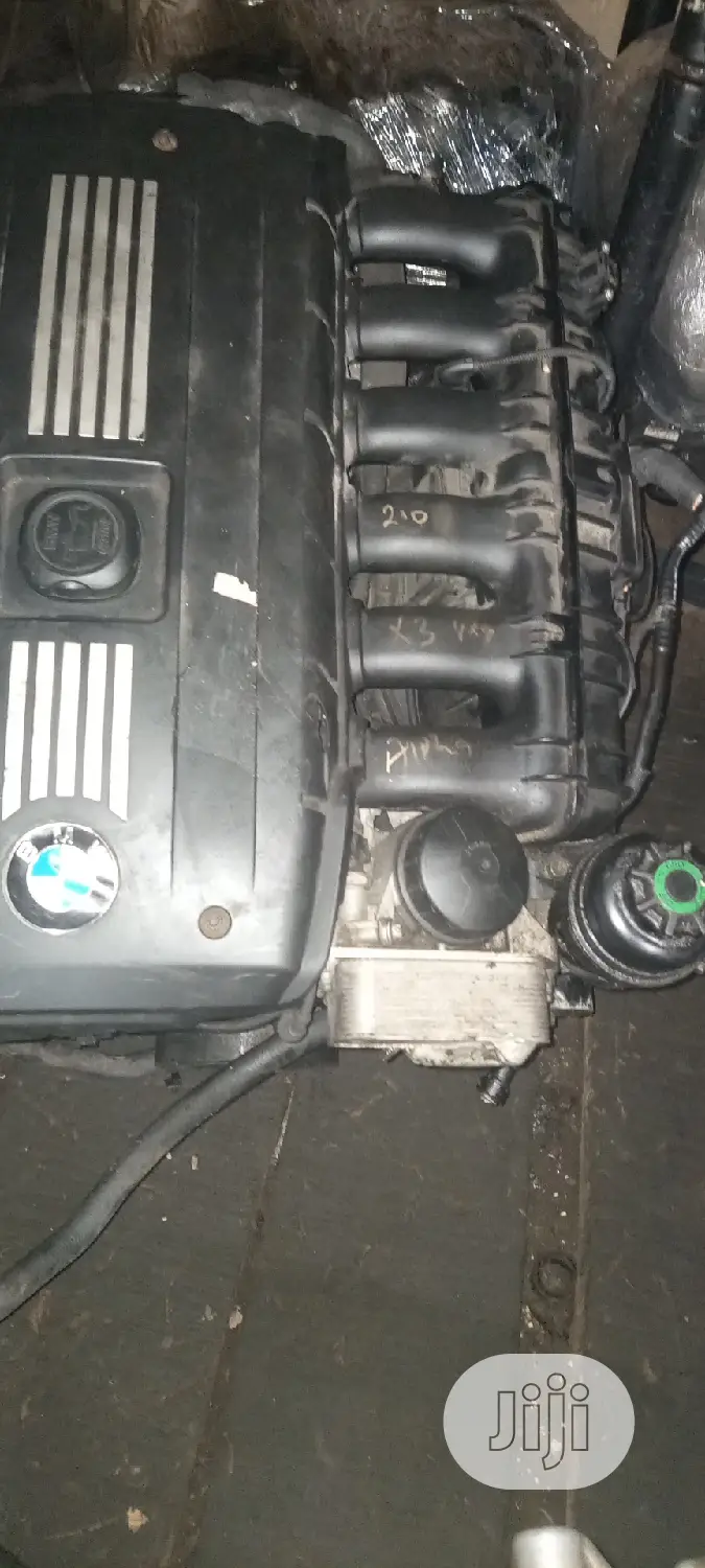 E90 BMW Engine