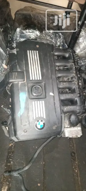 E90 BMW Engine