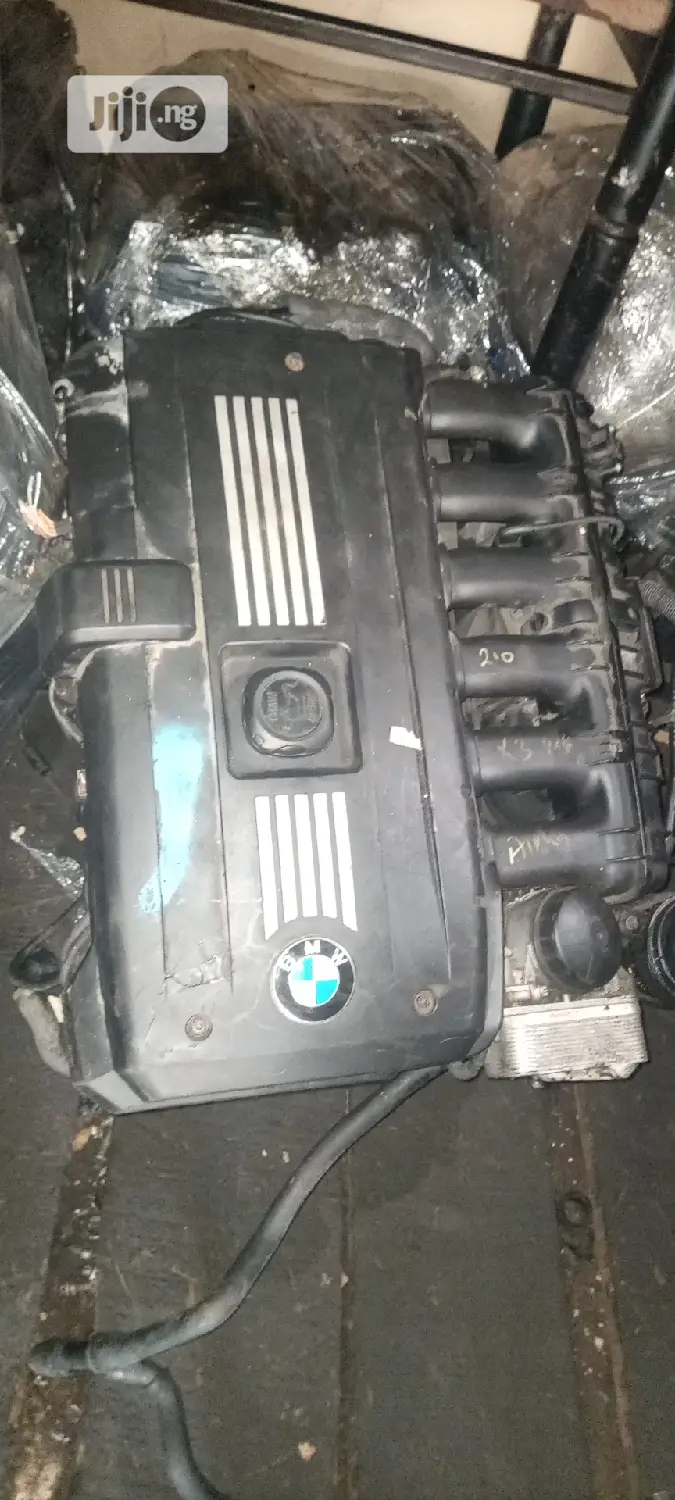 E90 BMW Engine