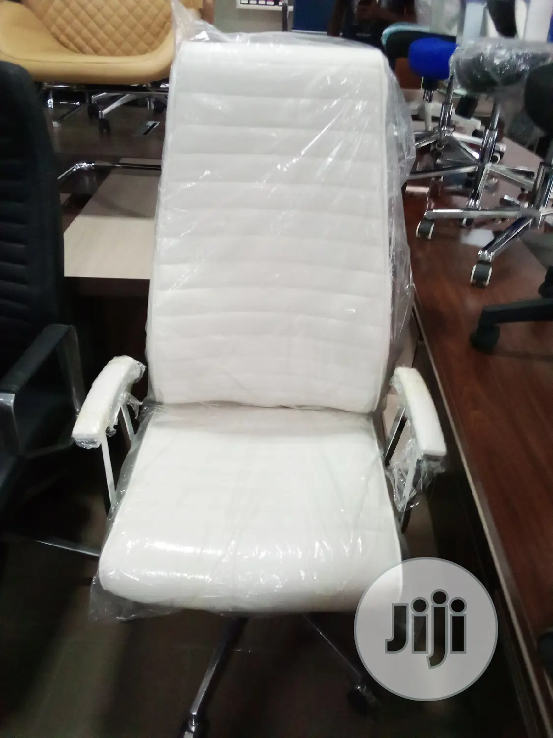 Executive Office Chair White