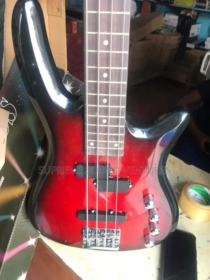 4 Strings Bass Guitar