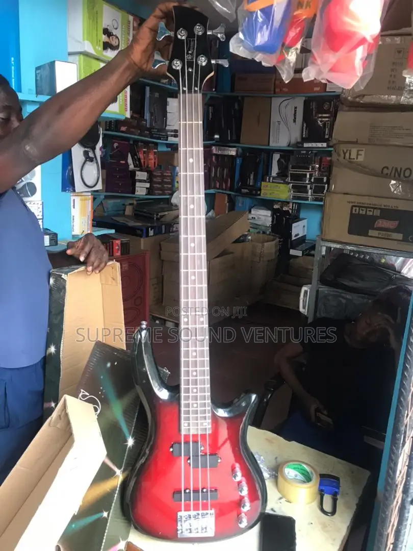 4 Strings Bass Guitar