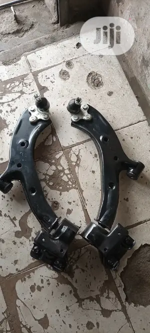 Lower Arms for Honda Crv 08 Model